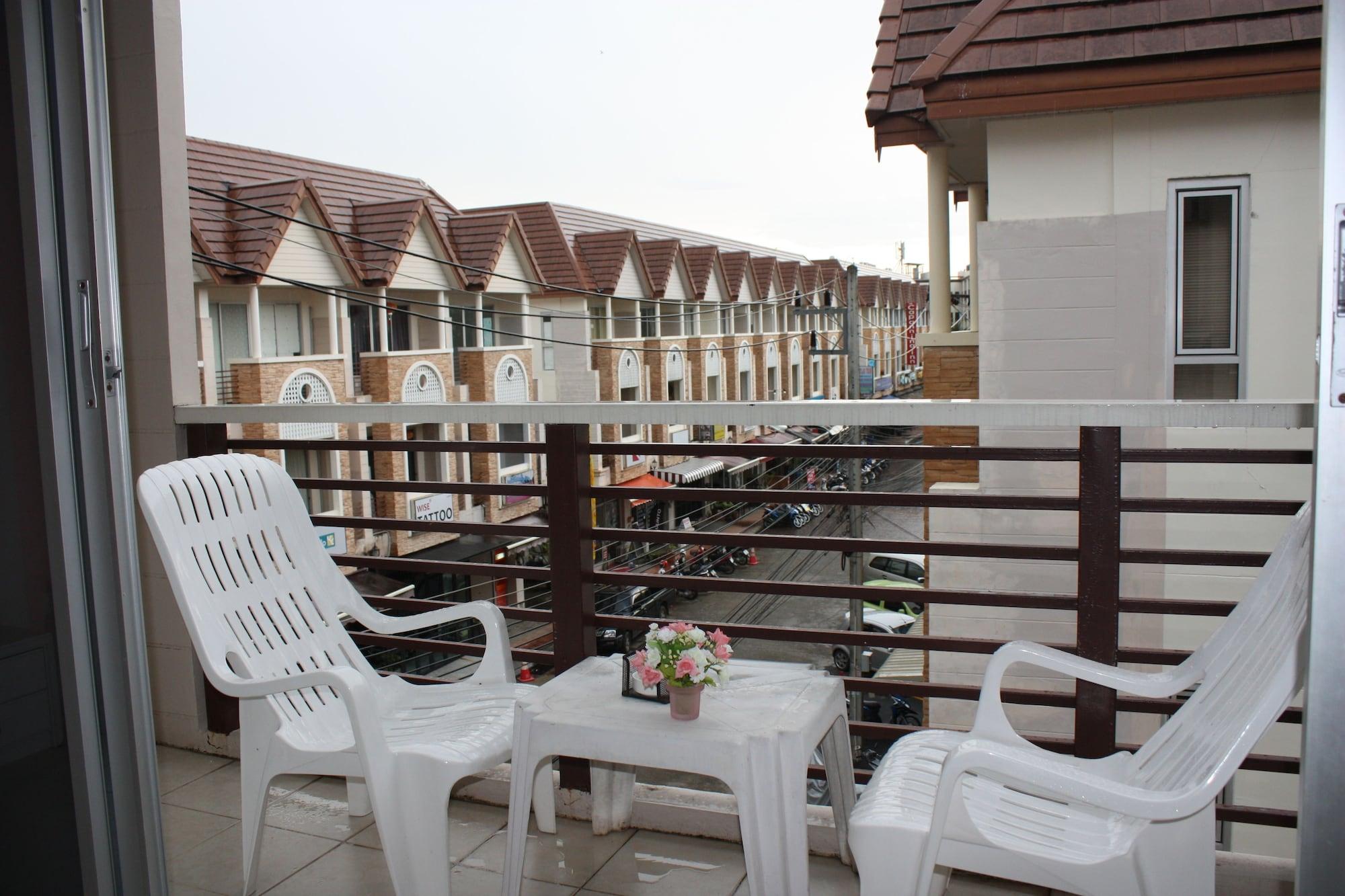 ภูเก็ต ราชา แอท กะตะ เบด แอนด์ เบรคฟาสต์ Apartment หาดกะตะ ภายนอก รูปภาพ